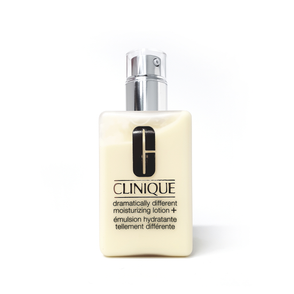 CLINIQUE  Dramatically